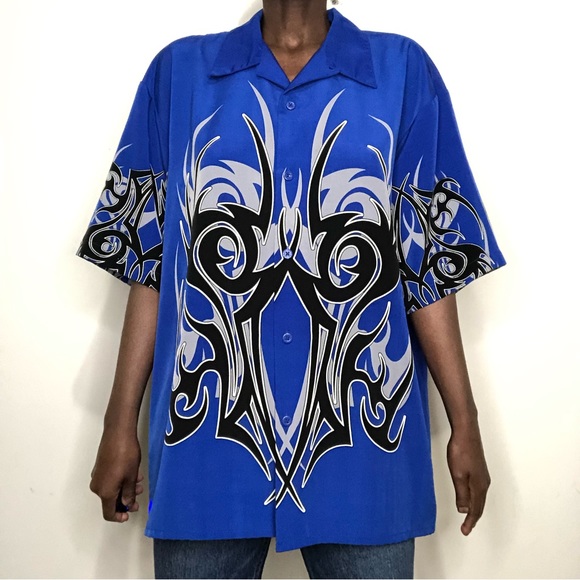 VINTAGE | Tribal Tattoo Flames Print Button-Up Shirt